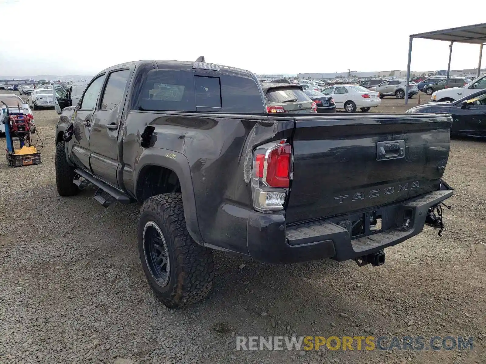 3 Photograph of a damaged car 3TMDZ5BN4MM113238 TOYOTA TACOMA 2021