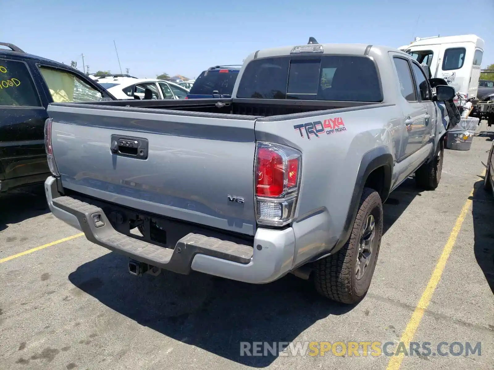 4 Photograph of a damaged car 3TMDZ5BN5MM109330 TOYOTA TACOMA 2021