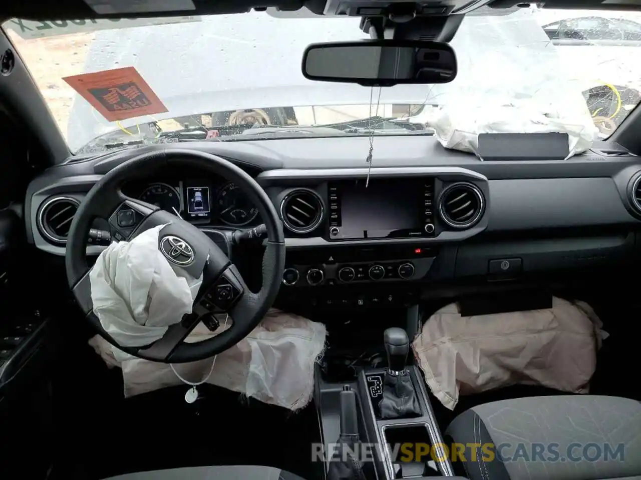 9 Photograph of a damaged car 3TMDZ5BN5MM110428 TOYOTA TACOMA 2021