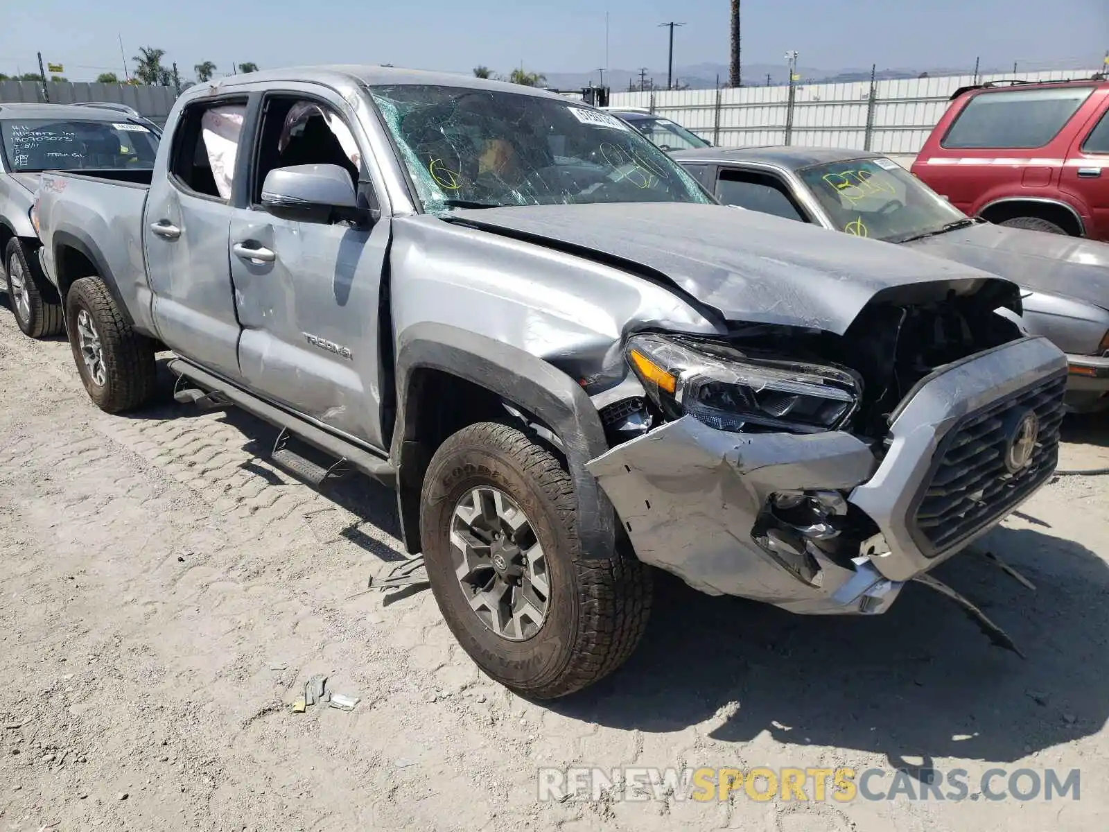 1 Photograph of a damaged car 3TMDZ5BN5MM118304 TOYOTA TACOMA 2021