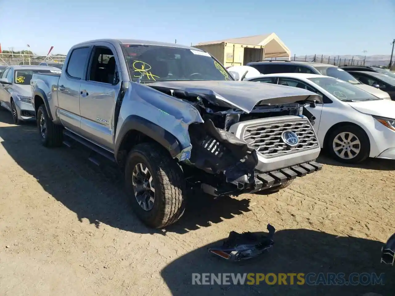 1 Photograph of a damaged car 3TMDZ5BN5MM118707 TOYOTA TACOMA 2021