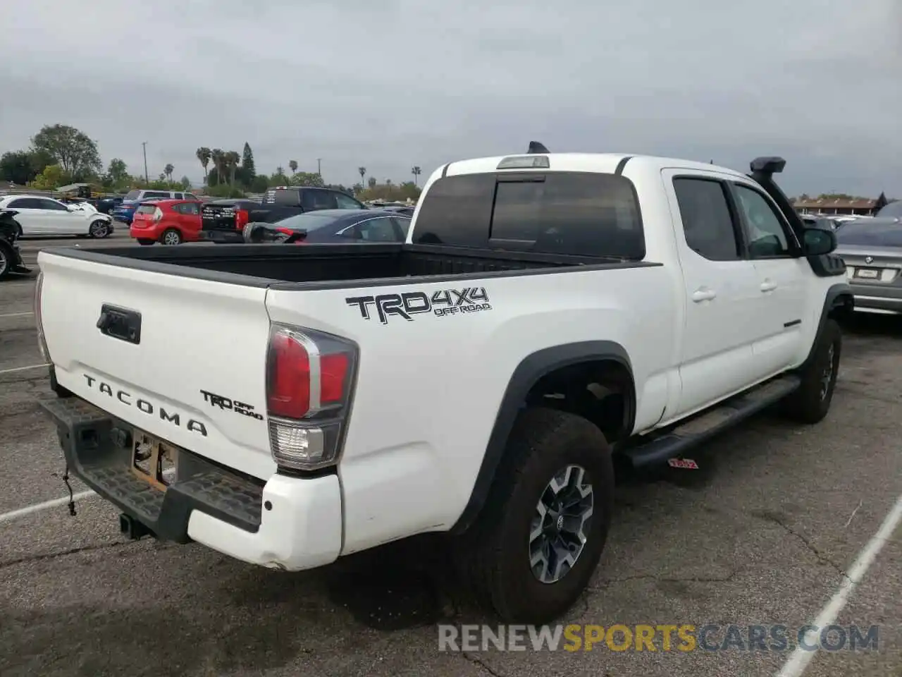 4 Photograph of a damaged car 3TMDZ5BN5MM118853 TOYOTA TACOMA 2021