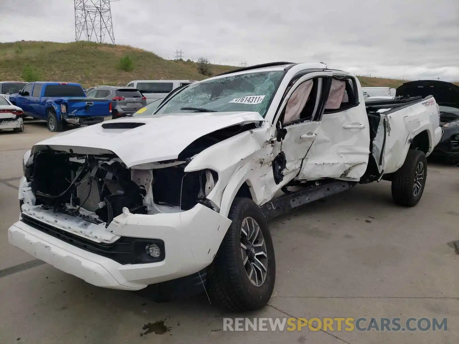 2 Photograph of a damaged car 3TMDZ5BN6MM110082 TOYOTA TACOMA 2021