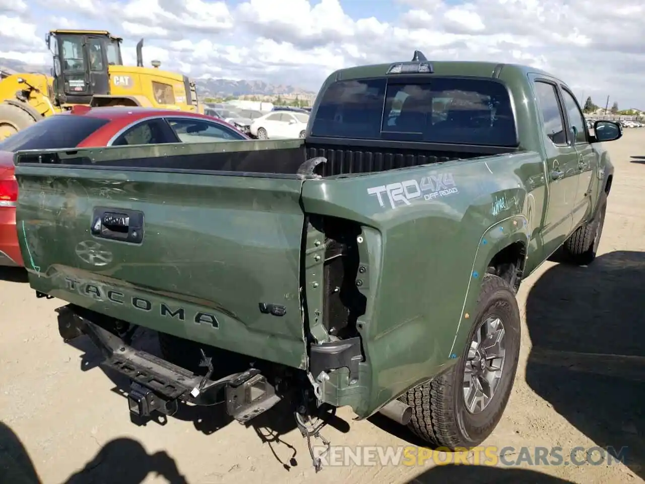 4 Photograph of a damaged car 3TMDZ5BN6MM119526 TOYOTA TACOMA 2021