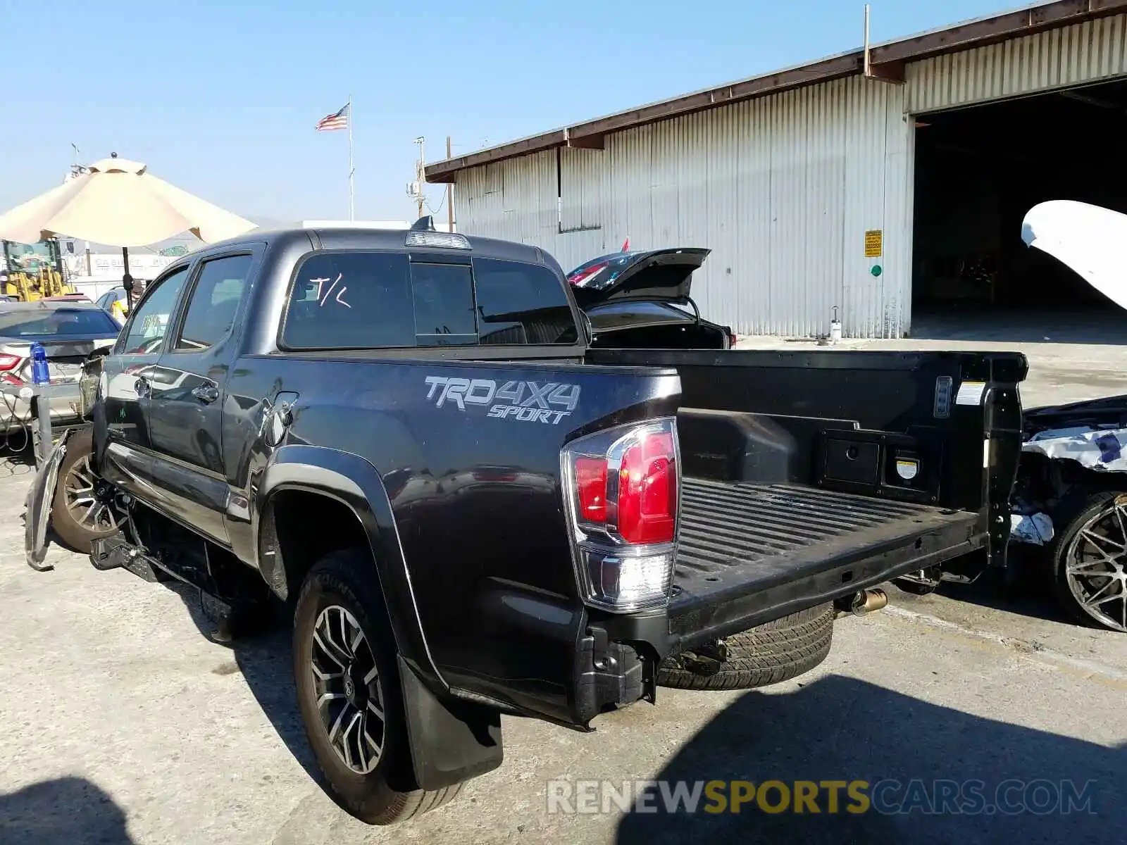 3 Photograph of a damaged car 3TMDZ5BN7MM098914 TOYOTA TACOMA 2021