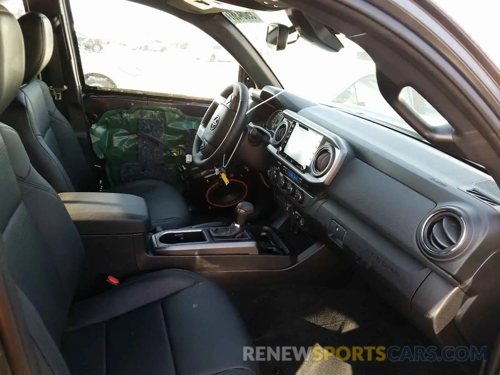 5 Photograph of a damaged car 3TMDZ5BN7MM098914 TOYOTA TACOMA 2021