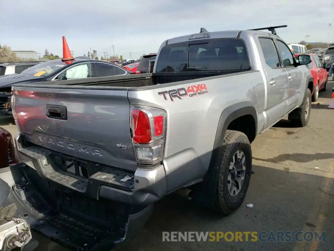 4 Photograph of a damaged car 3TMDZ5BN7MM117221 TOYOTA TACOMA 2021