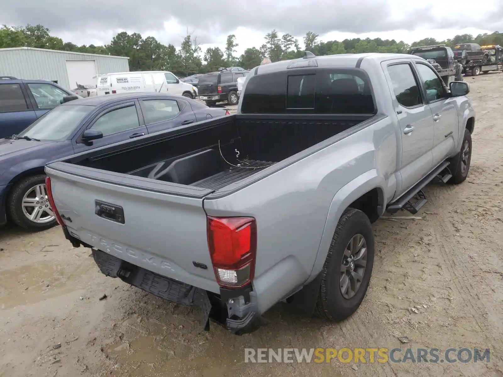 4 Photograph of a damaged car 3TMDZ5BN8MM104980 TOYOTA TACOMA 2021