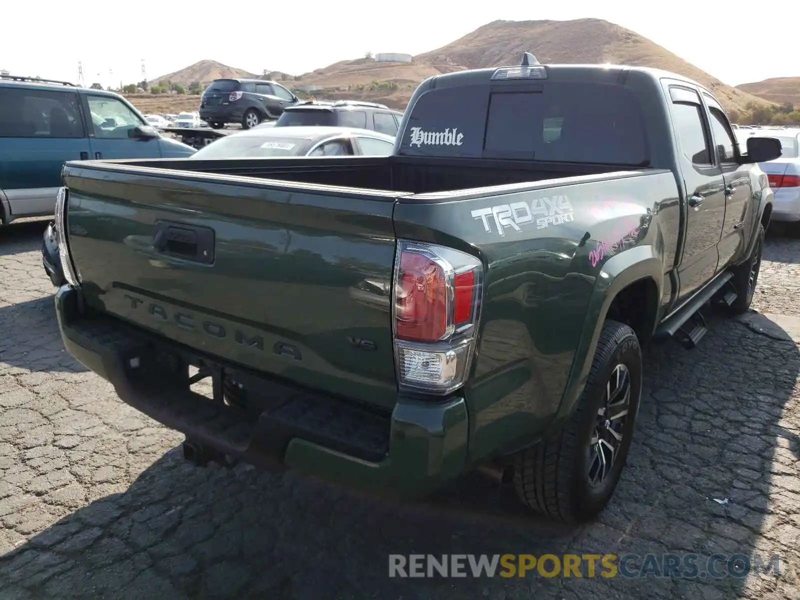 4 Photograph of a damaged car 3TMDZ5BN8MM110388 TOYOTA TACOMA 2021