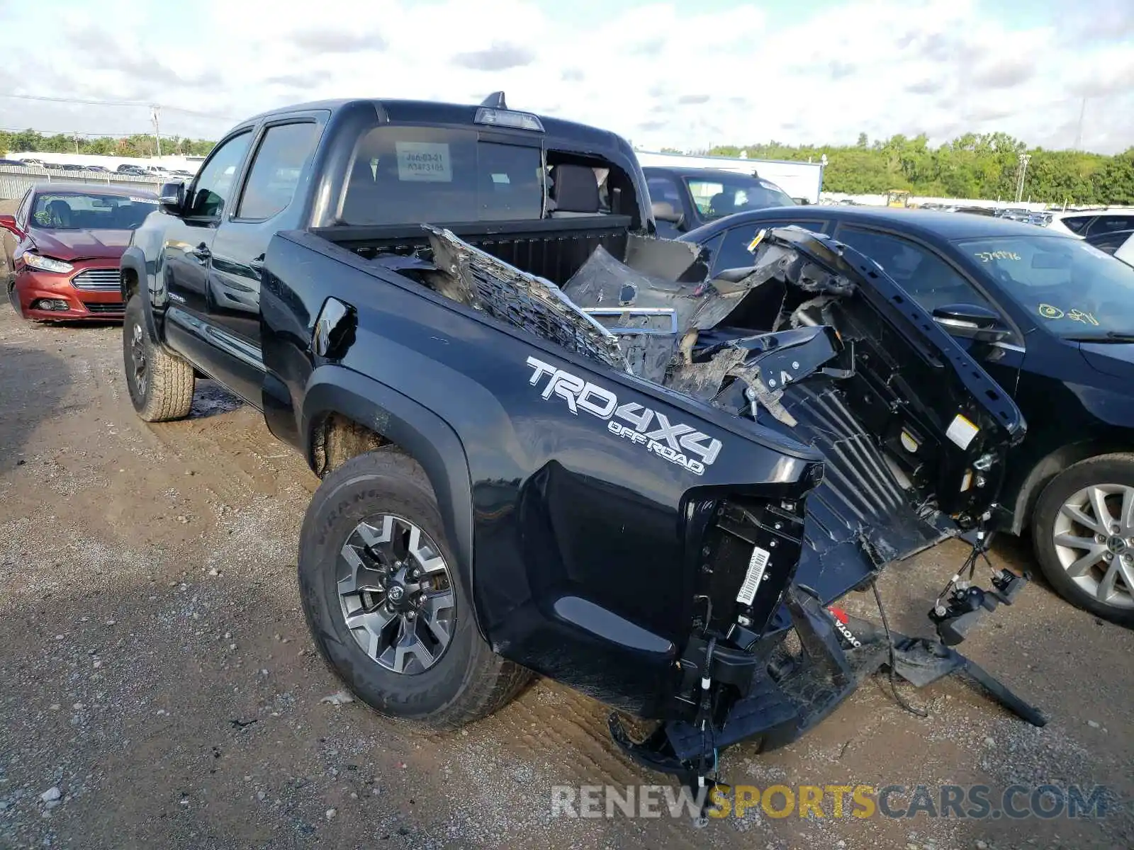 3 Photograph of a damaged car 3TMDZ5BN8MM111251 TOYOTA TACOMA 2021