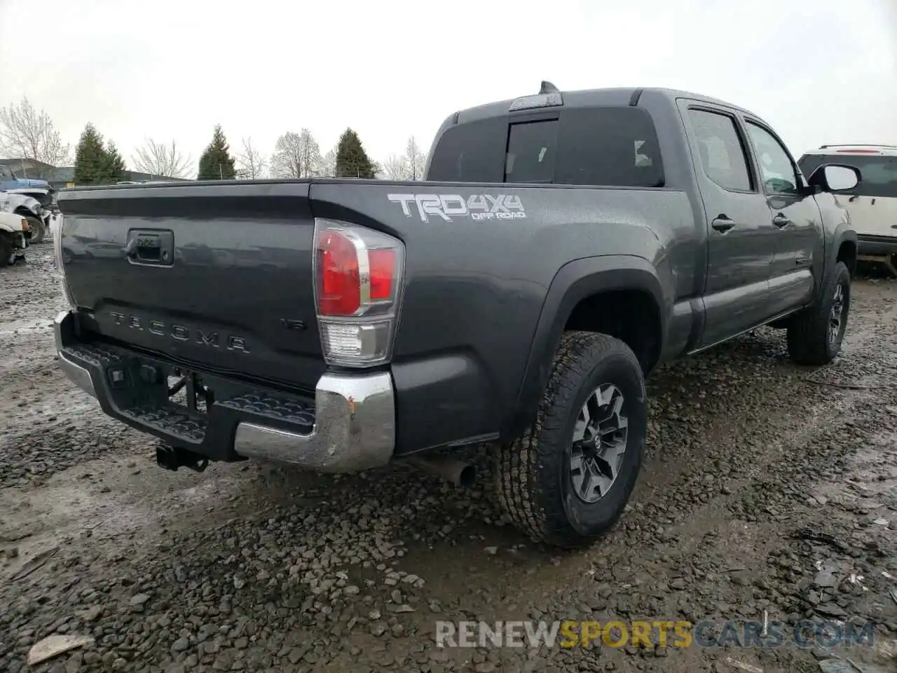 4 Photograph of a damaged car 3TMDZ5BN8MM111640 TOYOTA TACOMA 2021