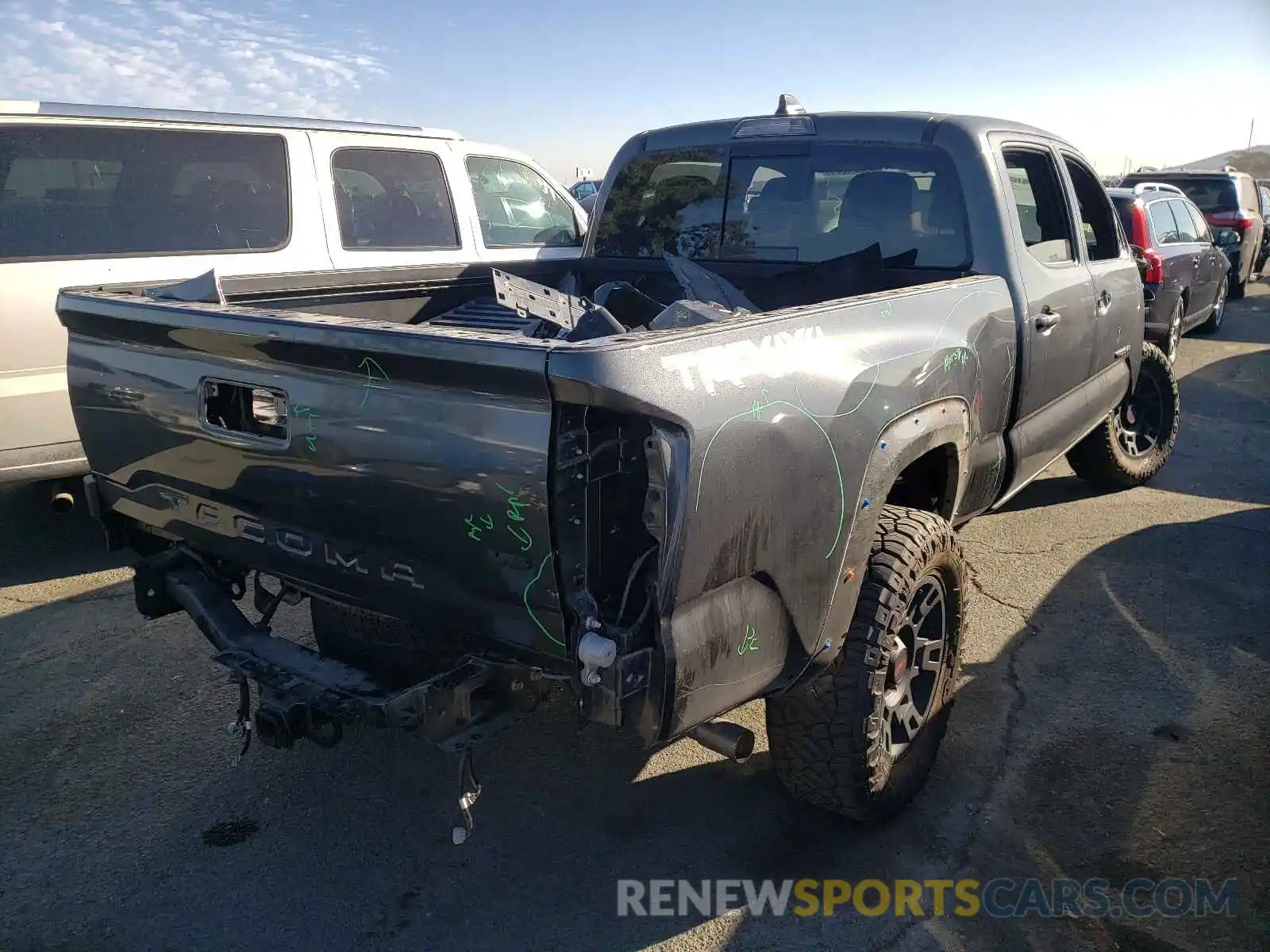 4 Photograph of a damaged car 3TMDZ5BN9MM115812 TOYOTA TACOMA 2021