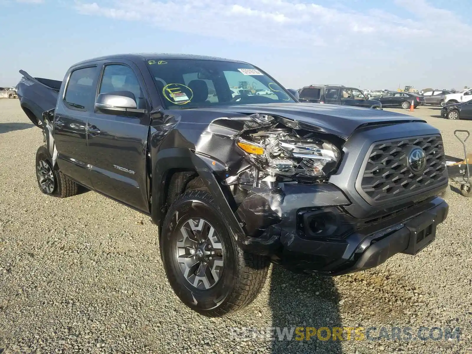 1 Photograph of a damaged car 3TMDZ5BNXMM101112 TOYOTA TACOMA 2021