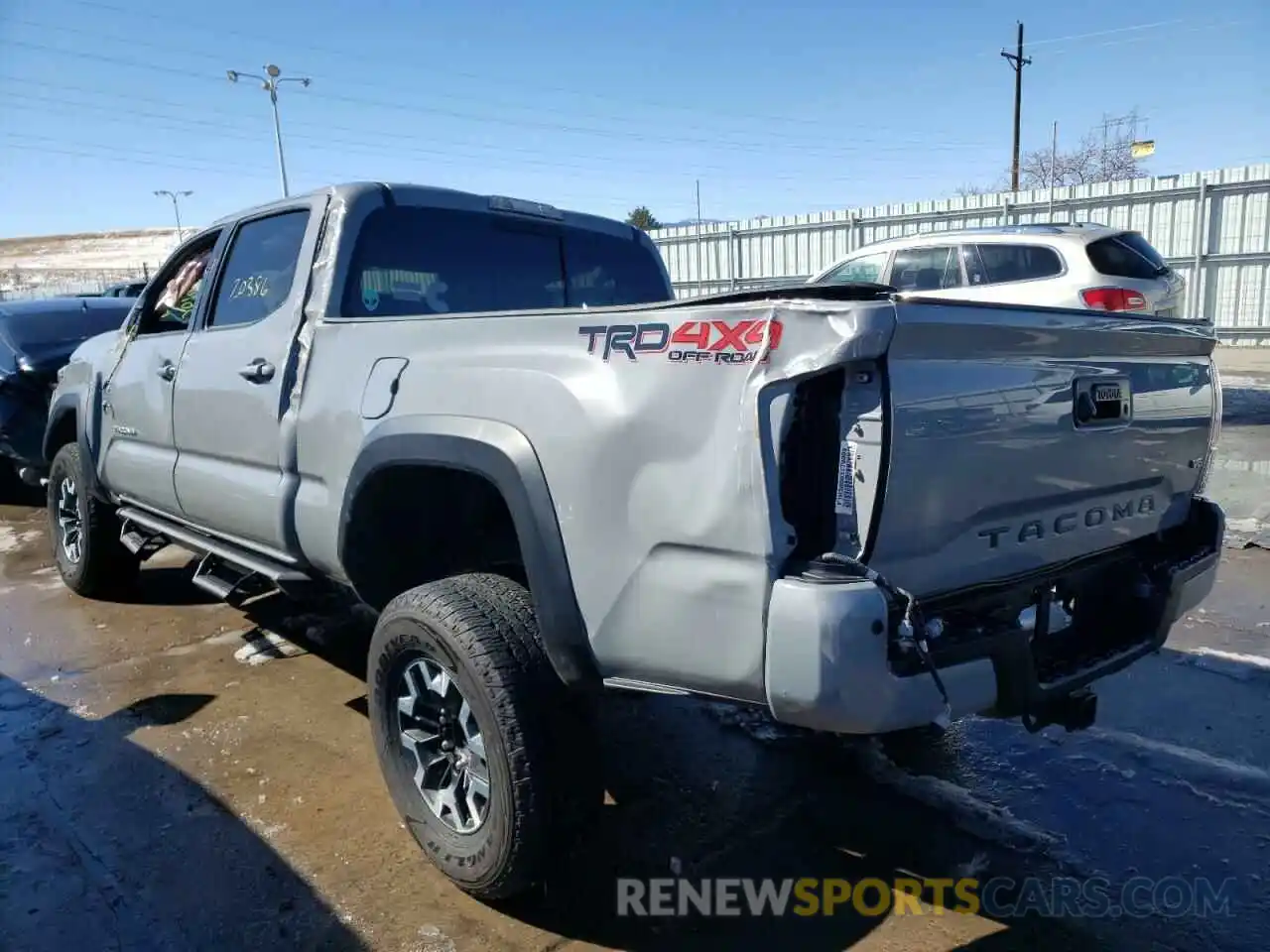 3 Photograph of a damaged car 3TMDZ5BNXMM105371 TOYOTA TACOMA 2021