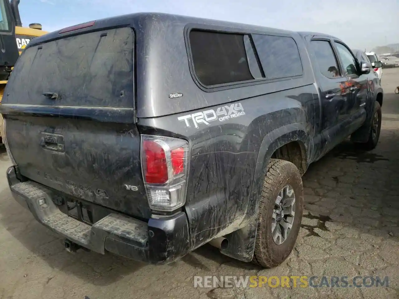 4 Photograph of a damaged car 3TMDZ5BNXMM120713 TOYOTA TACOMA 2021