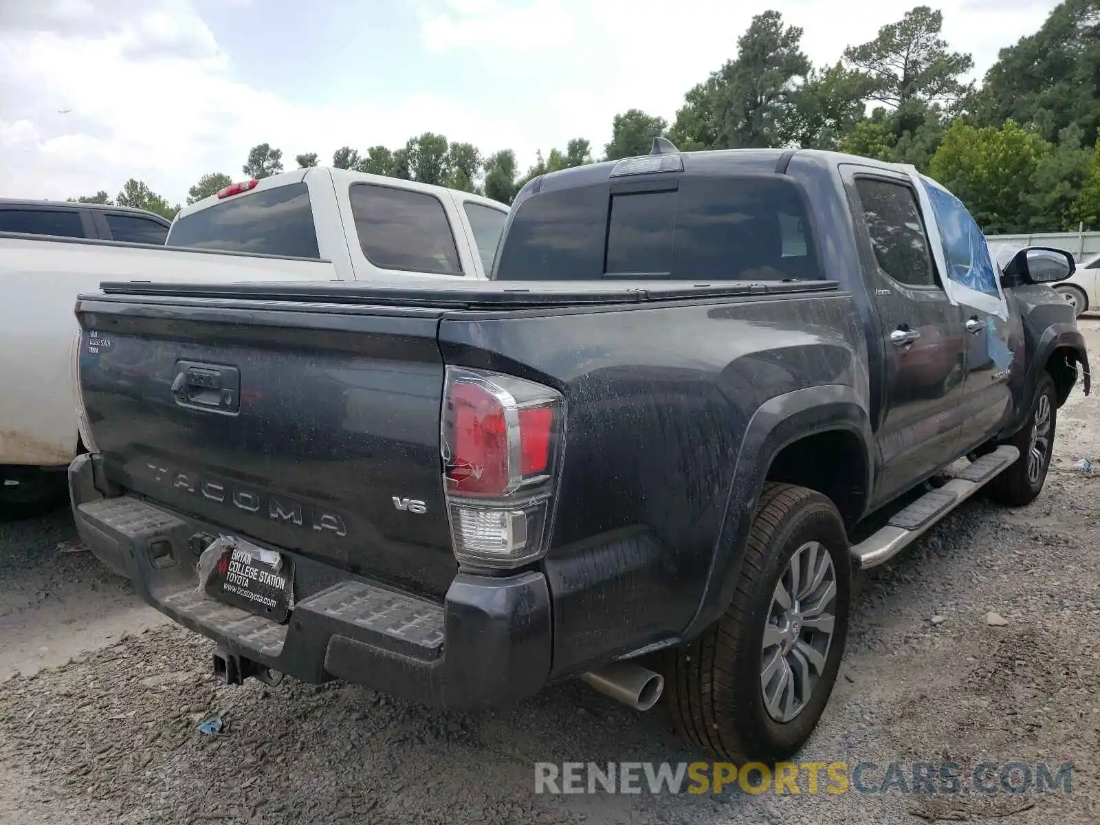 4 Фотография поврежденного автомобиля 3TMEZ5CN0MM155540 TOYOTA TACOMA 2021