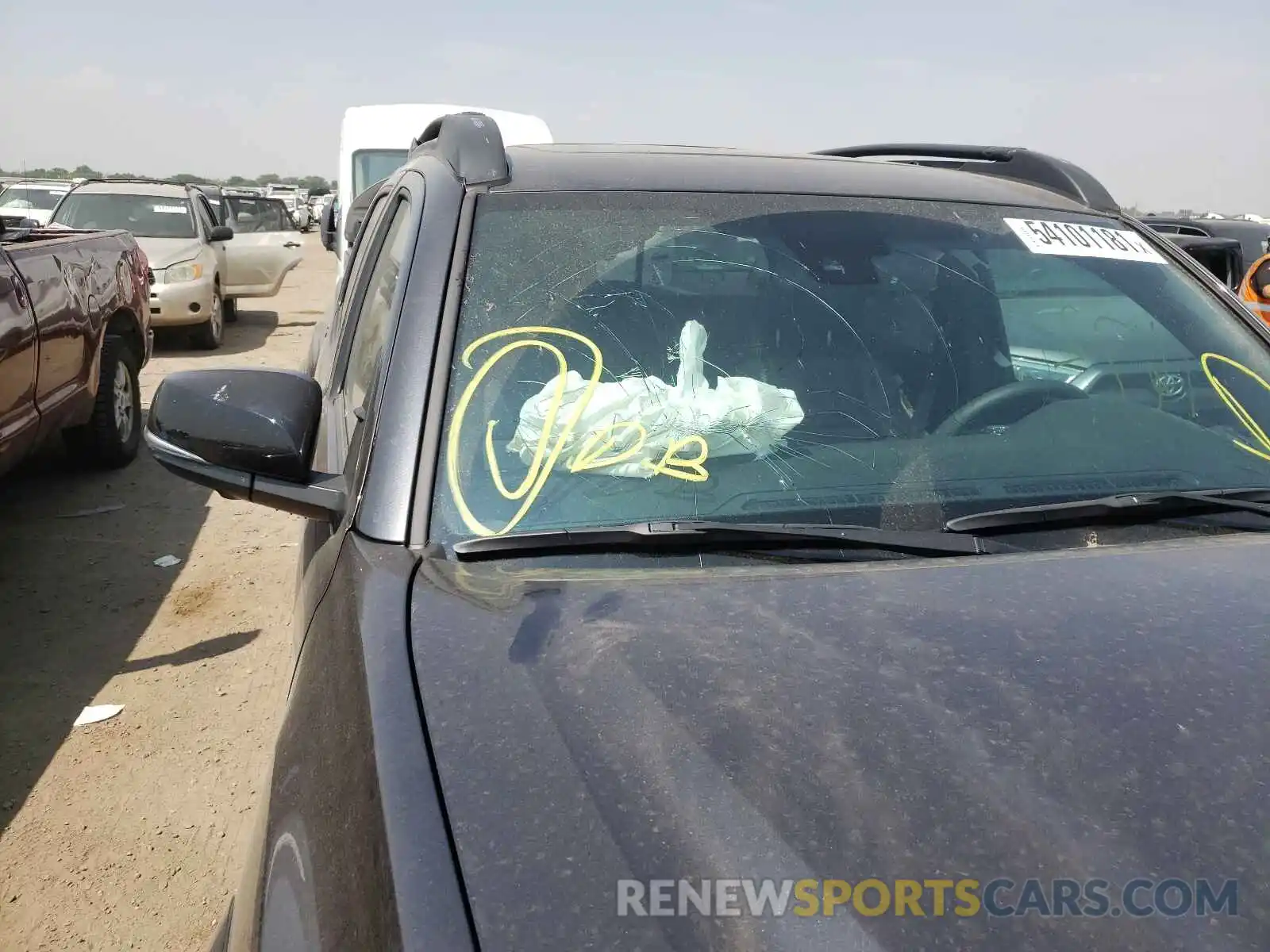 9 Photograph of a damaged car 3TMGZ5AN0MM428990 TOYOTA TACOMA 2021