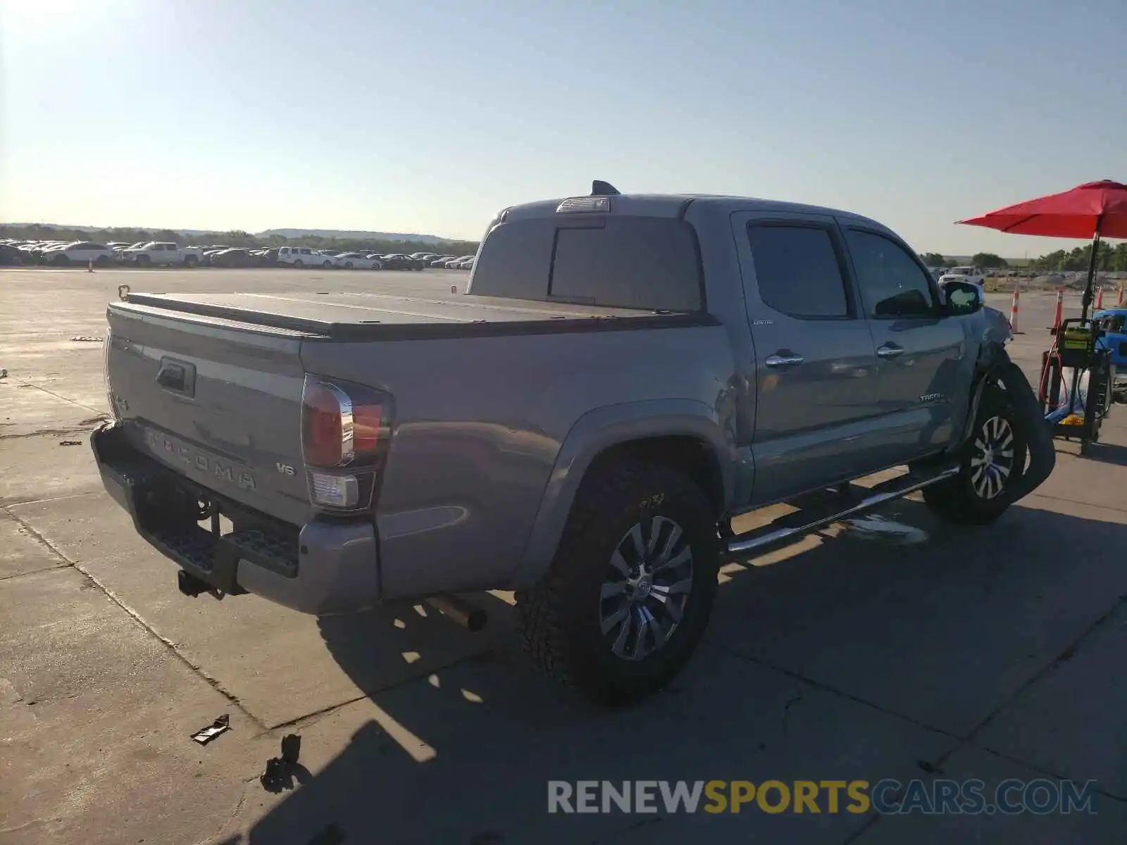 4 Photograph of a damaged car 3TMGZ5AN2MM395555 TOYOTA TACOMA 2021