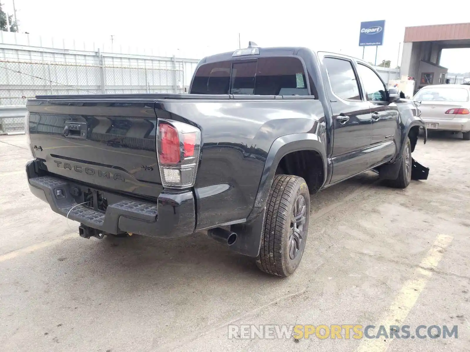 4 Photograph of a damaged car 3TMGZ5AN3MM391207 TOYOTA TACOMA 2021