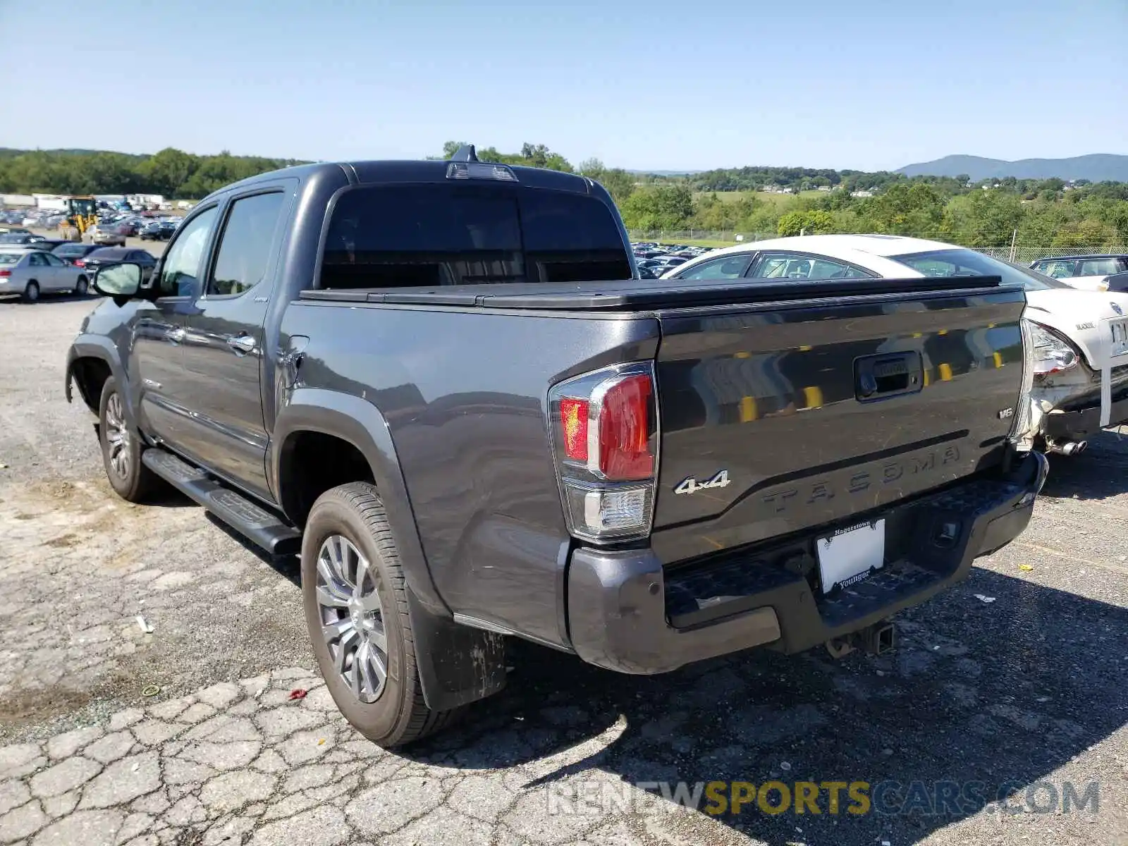 3 Photograph of a damaged car 3TMGZ5AN7MM435208 TOYOTA TACOMA 2021