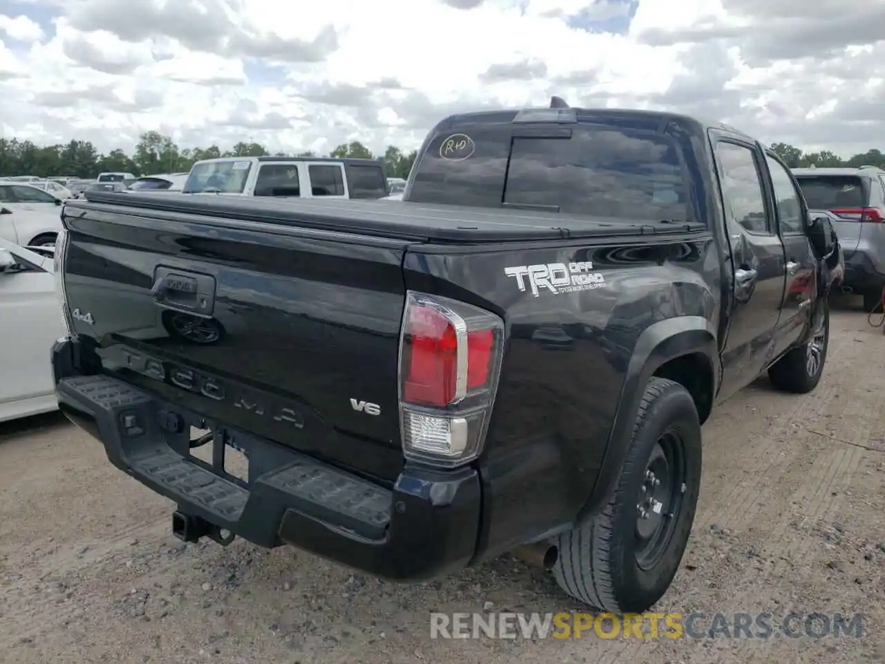 4 Photograph of a damaged car 3TMGZ5AN8MM430003 TOYOTA TACOMA 2021