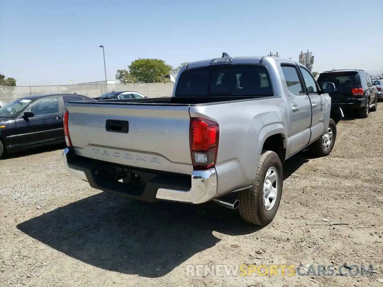 4 Photograph of a damaged car 3TYAX5GN0MT012901 TOYOTA TACOMA 2021