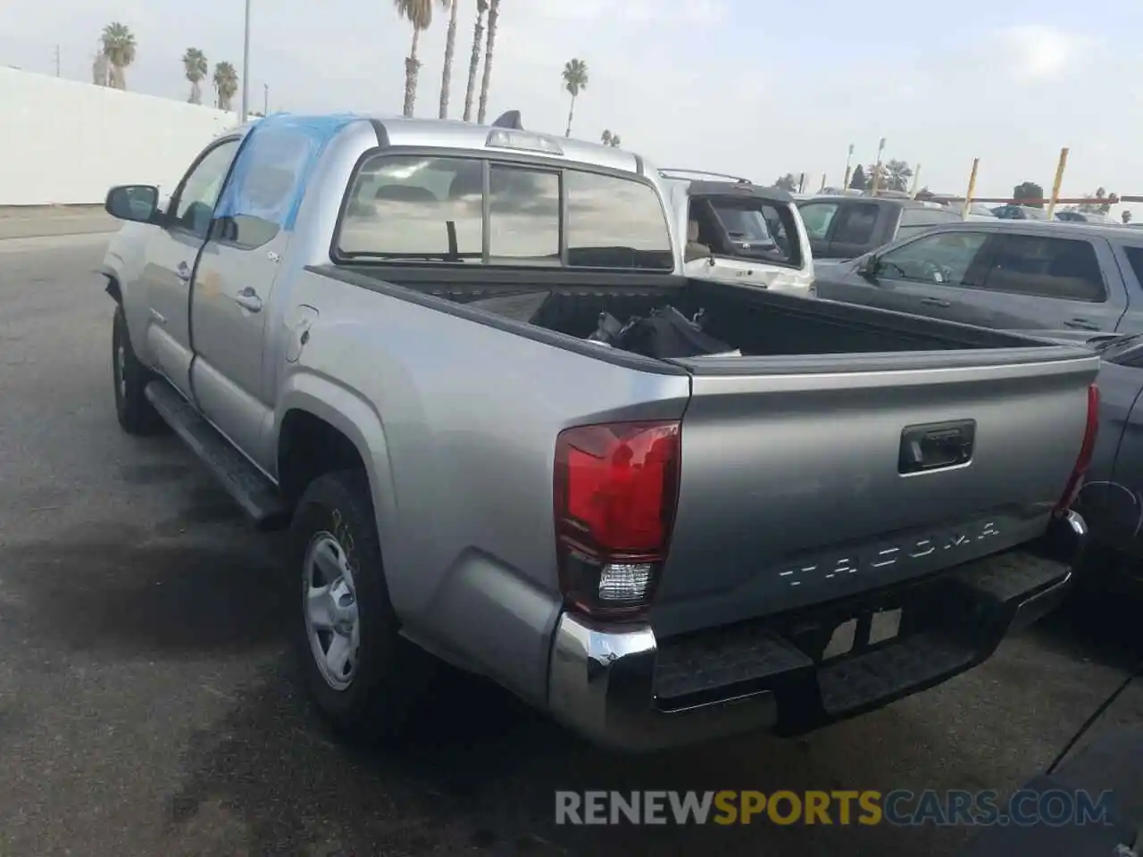 3 Photograph of a damaged car 3TYAX5GN0MT014681 TOYOTA TACOMA 2021