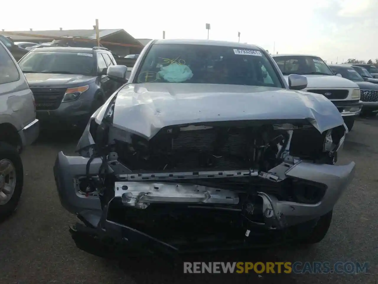 9 Photograph of a damaged car 3TYAX5GN0MT014681 TOYOTA TACOMA 2021