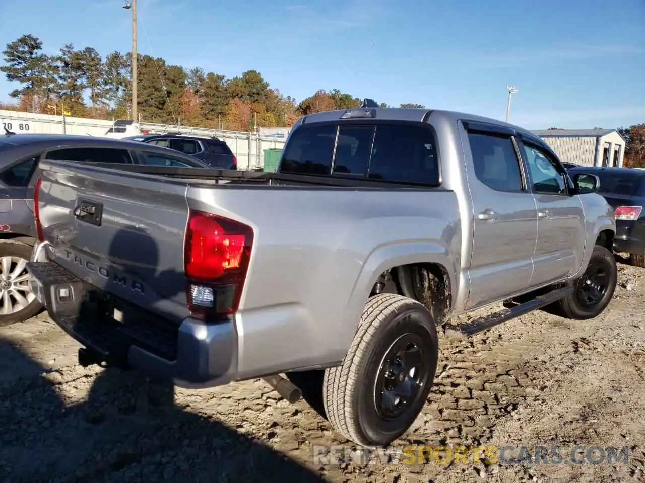 4 Photograph of a damaged car 3TYAX5GN0MT016835 TOYOTA TACOMA 2021