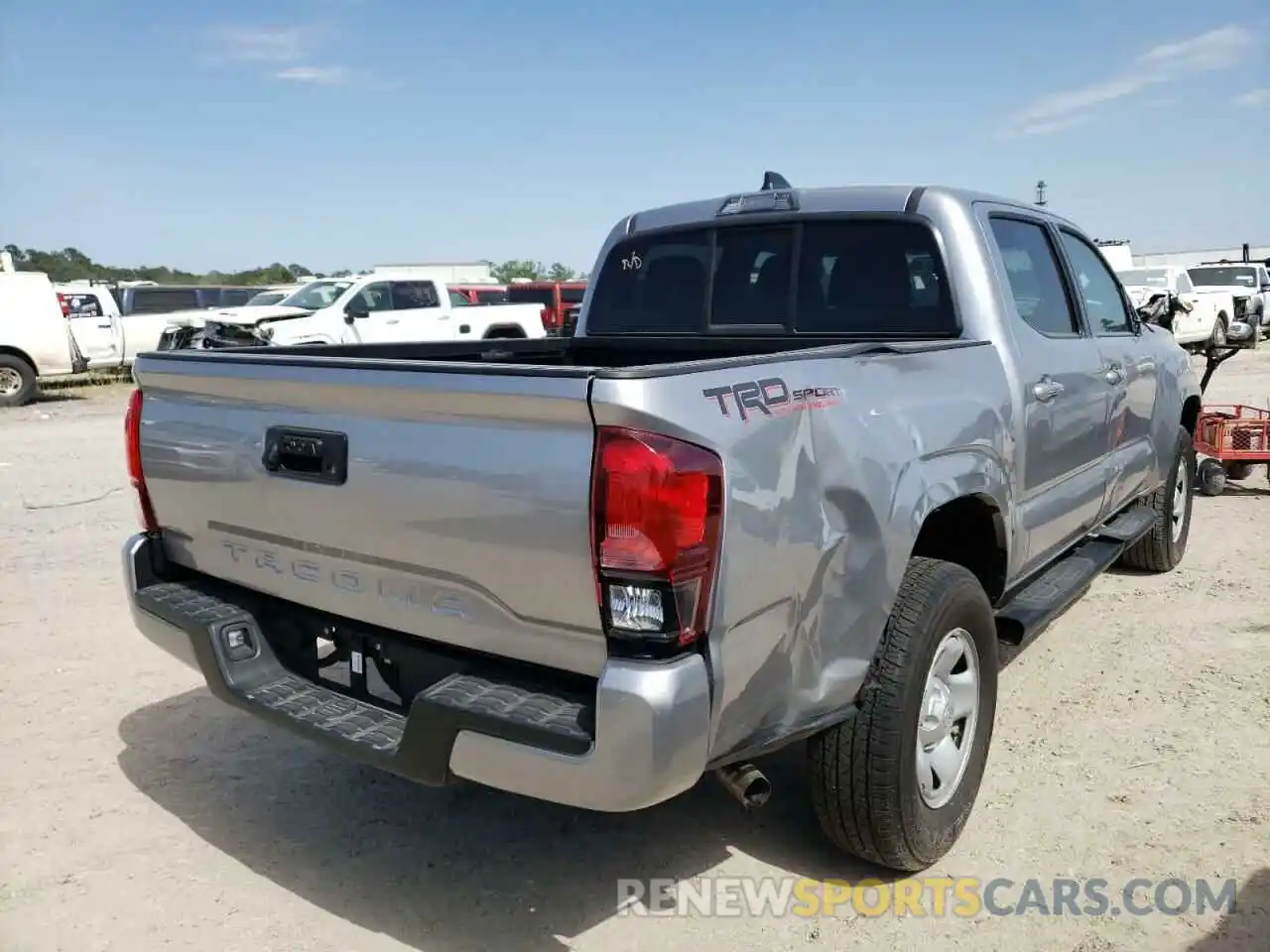 4 Photograph of a damaged car 3TYAX5GN0MT022537 TOYOTA TACOMA 2021