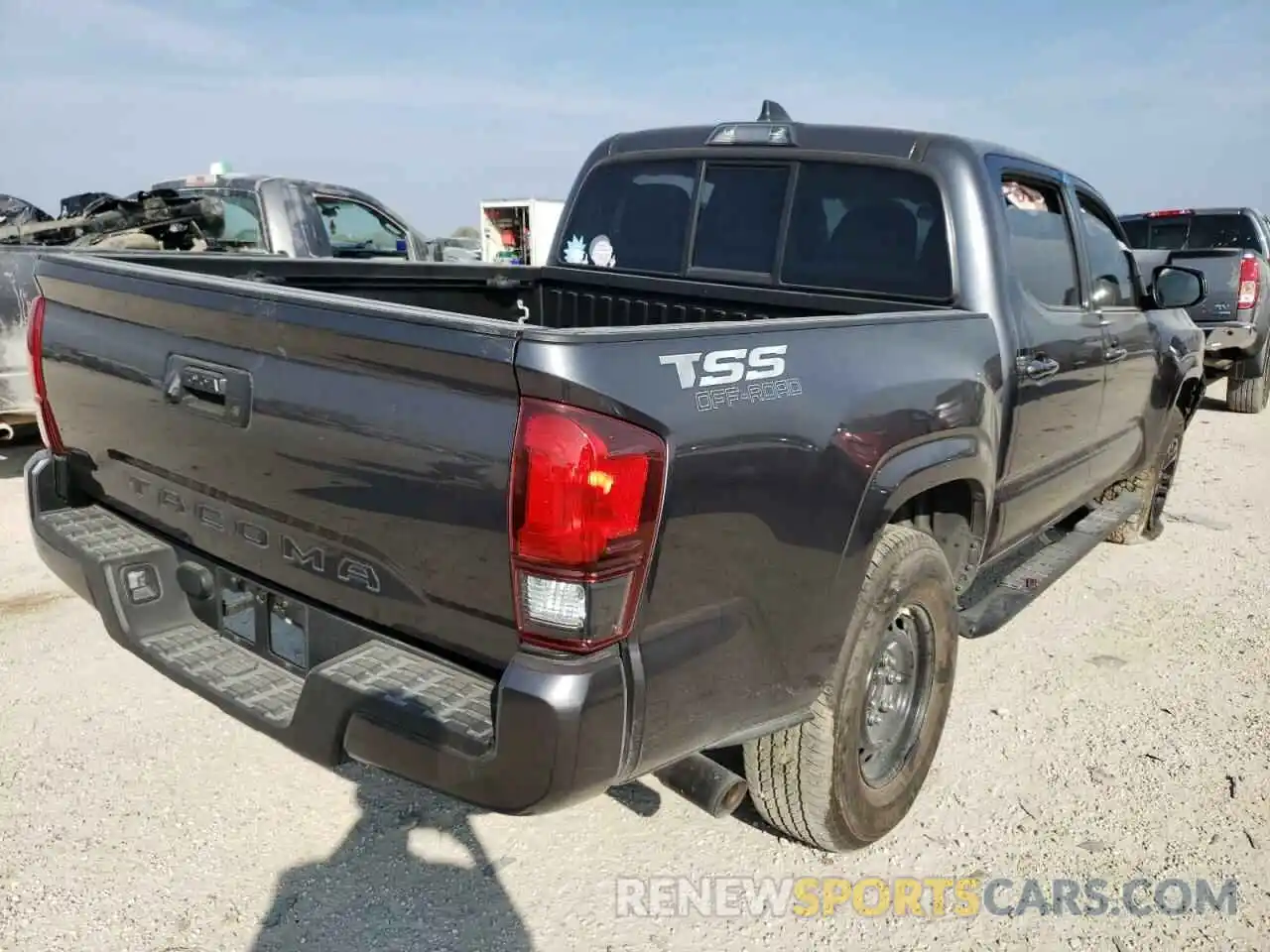 4 Photograph of a damaged car 3TYAX5GN0MT024000 TOYOTA TACOMA 2021