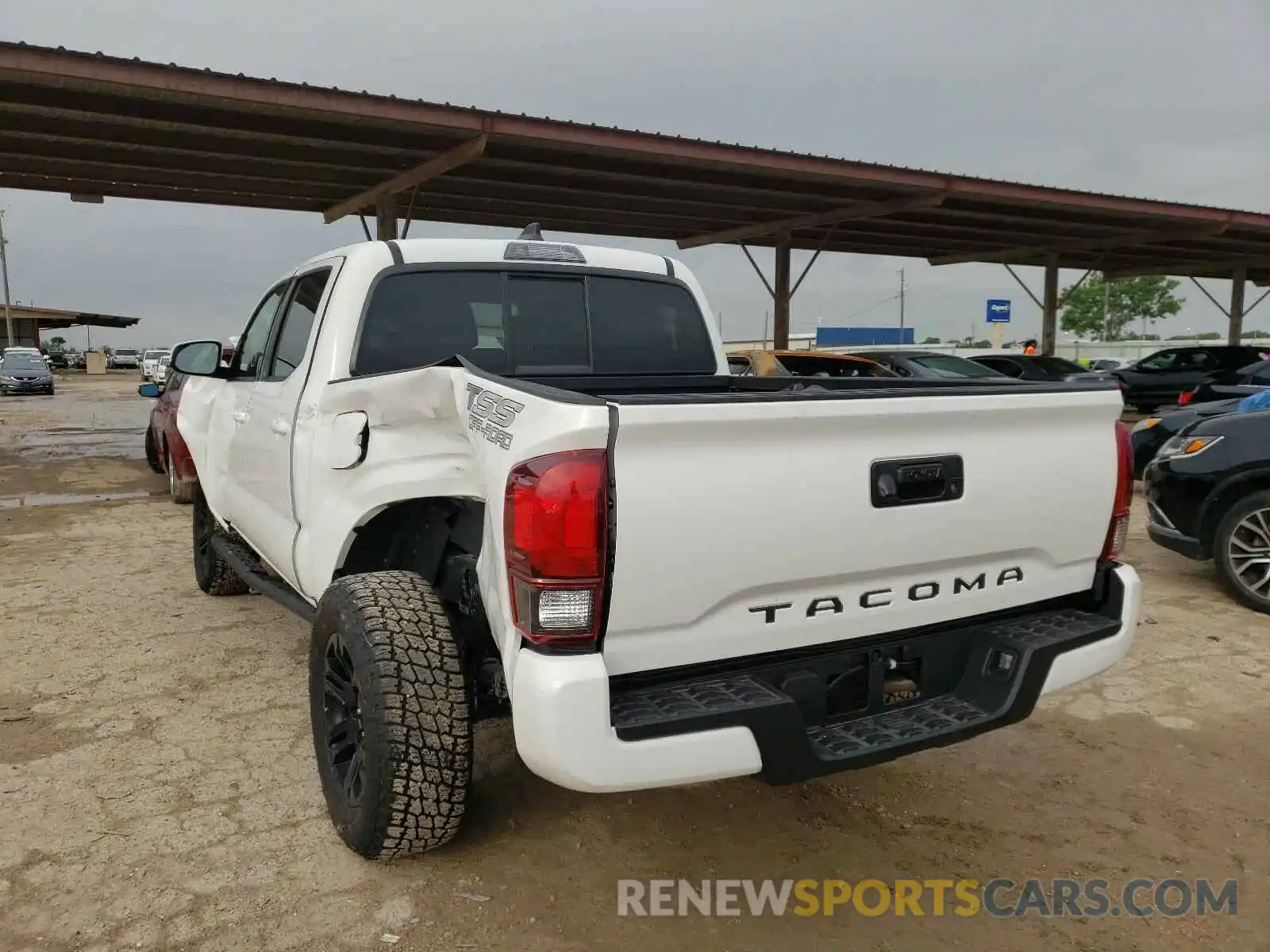 3 Photograph of a damaged car 3TYAX5GN1MT014172 TOYOTA TACOMA 2021