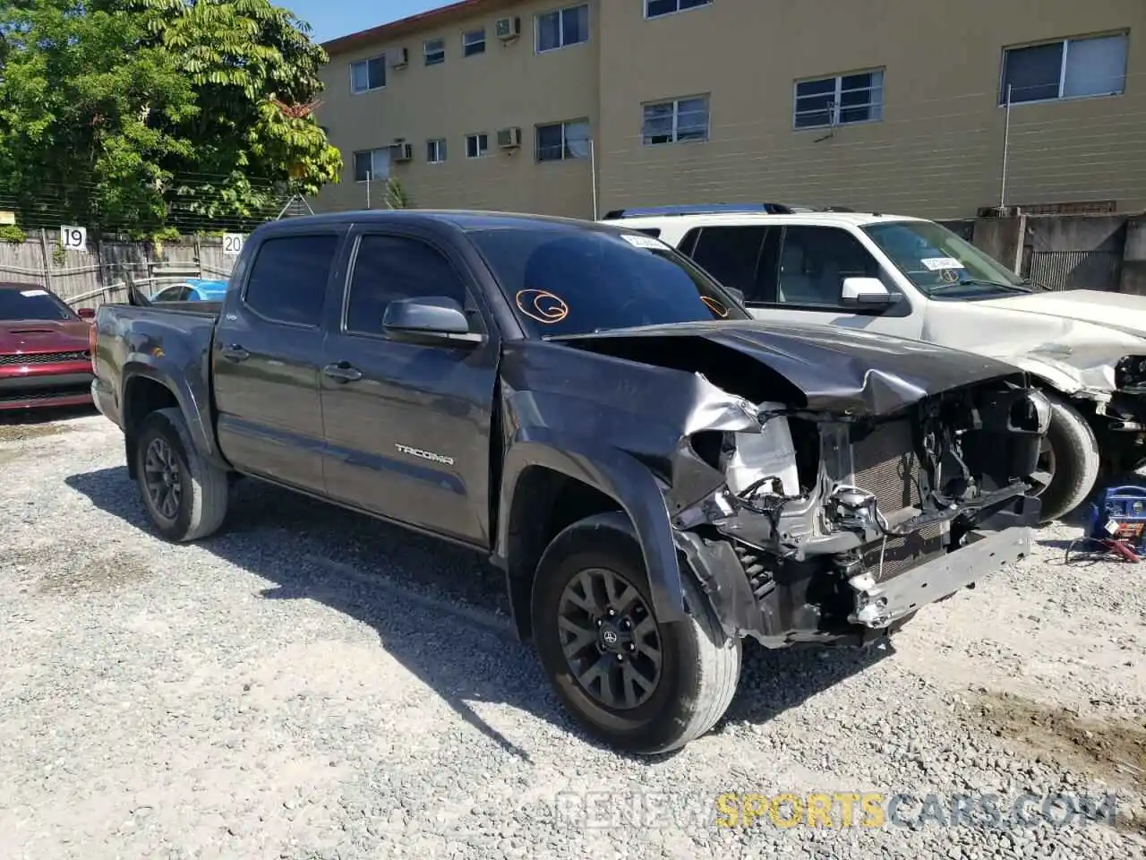 1 Photograph of a damaged car 3TYAX5GN1MT016164 TOYOTA TACOMA 2021