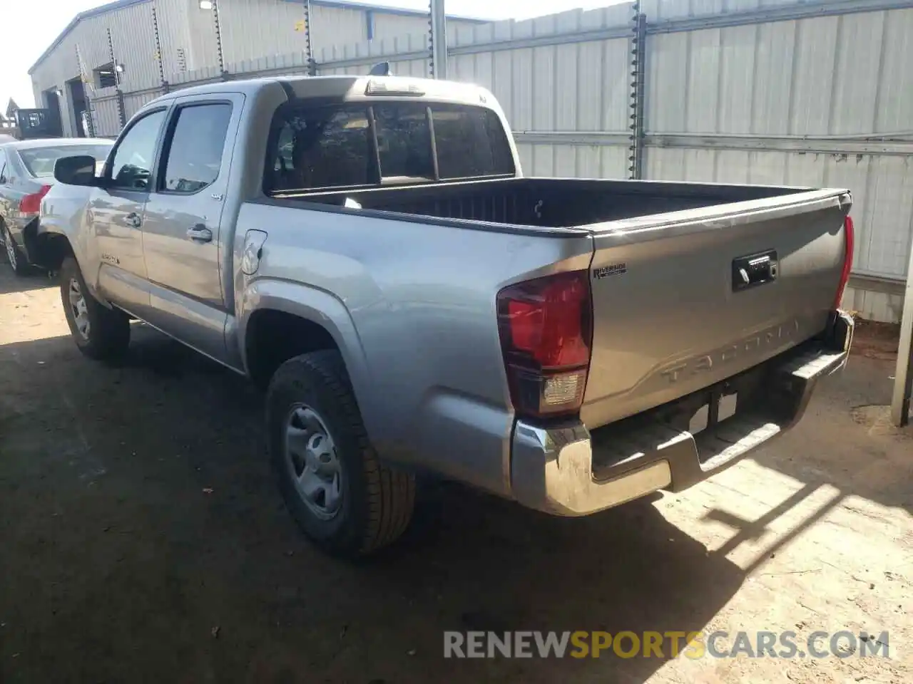 3 Photograph of a damaged car 3TYAX5GN2MT011409 TOYOTA TACOMA 2021