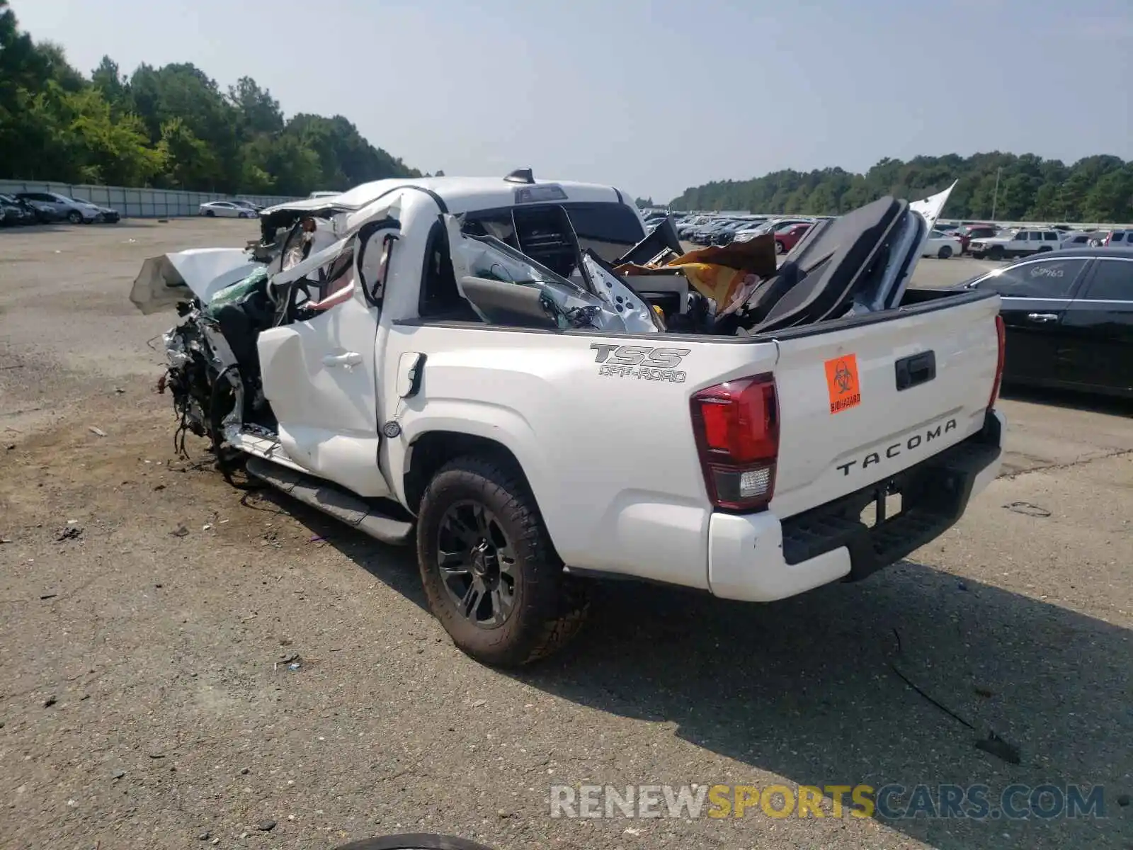 3 Photograph of a damaged car 3TYAX5GN2MT019896 TOYOTA TACOMA 2021