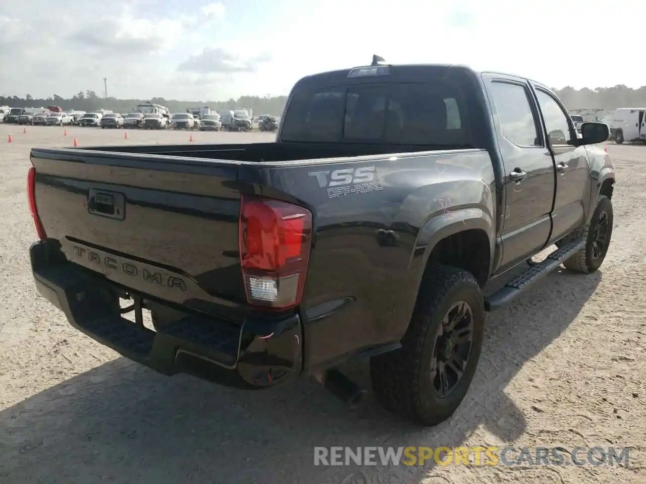 4 Photograph of a damaged car 3TYAX5GN3MT016876 TOYOTA TACOMA 2021