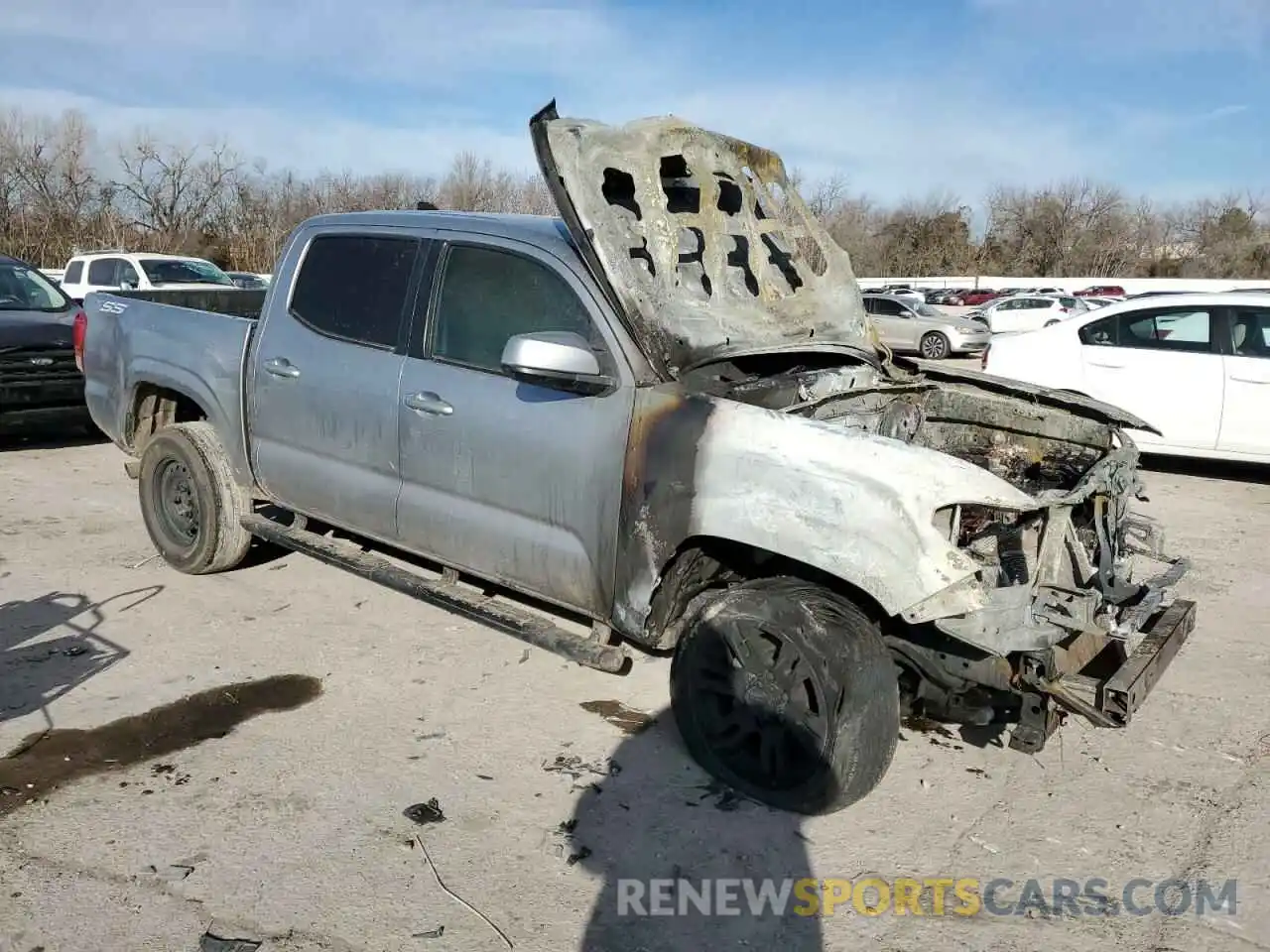 4 Photograph of a damaged car 3TYAX5GN4MT018829 TOYOTA TACOMA 2021