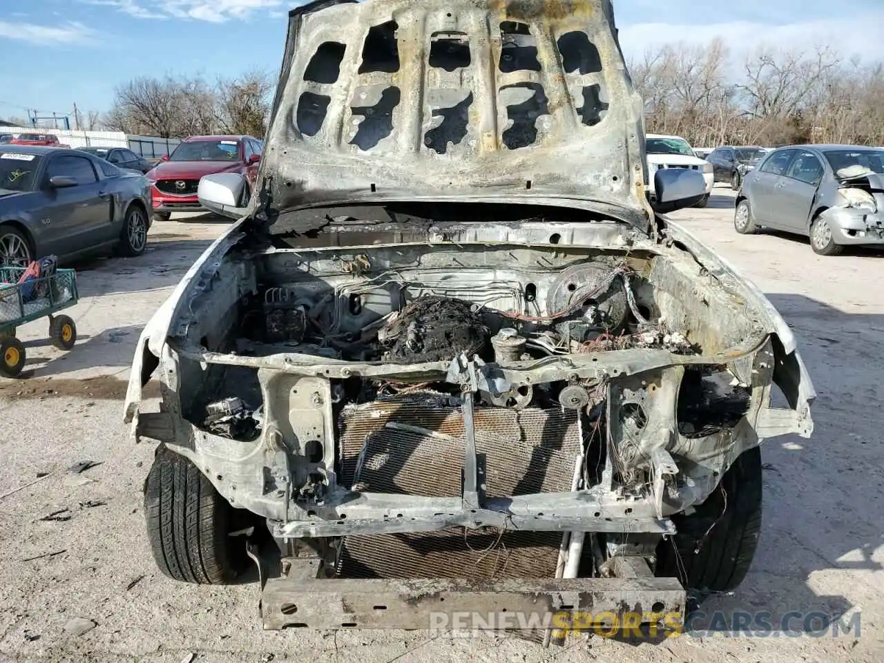 5 Photograph of a damaged car 3TYAX5GN4MT018829 TOYOTA TACOMA 2021