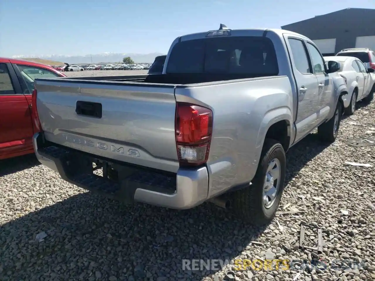 4 Photograph of a damaged car 3TYAX5GN5MT016958 TOYOTA TACOMA 2021