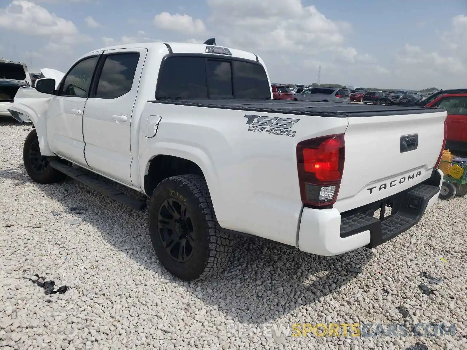 3 Photograph of a damaged car 3TYAX5GN5MT022971 TOYOTA TACOMA 2021