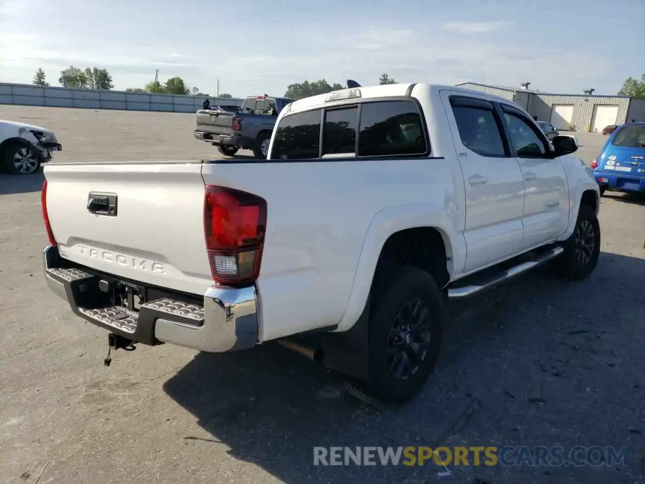 4 Photograph of a damaged car 3TYAX5GN5MT029287 TOYOTA TACOMA 2021