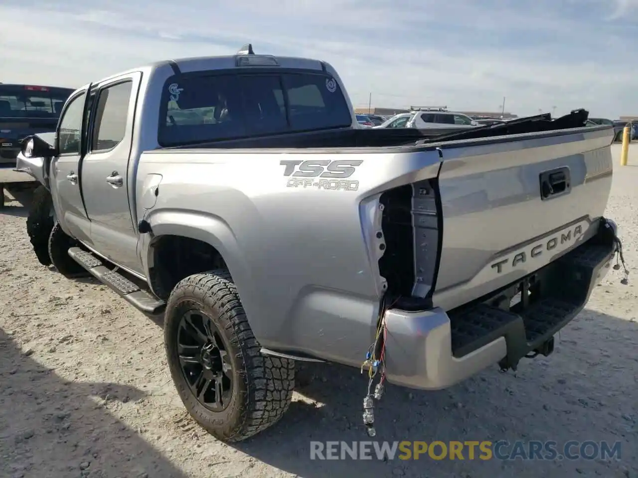 3 Photograph of a damaged car 3TYAX5GN6MT018198 TOYOTA TACOMA 2021