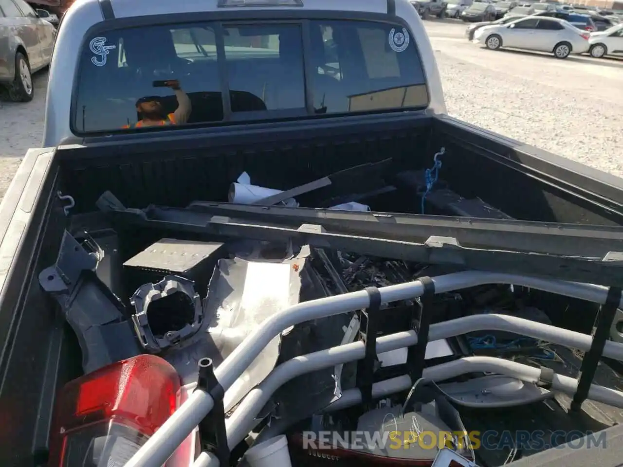 9 Photograph of a damaged car 3TYAX5GN6MT018198 TOYOTA TACOMA 2021