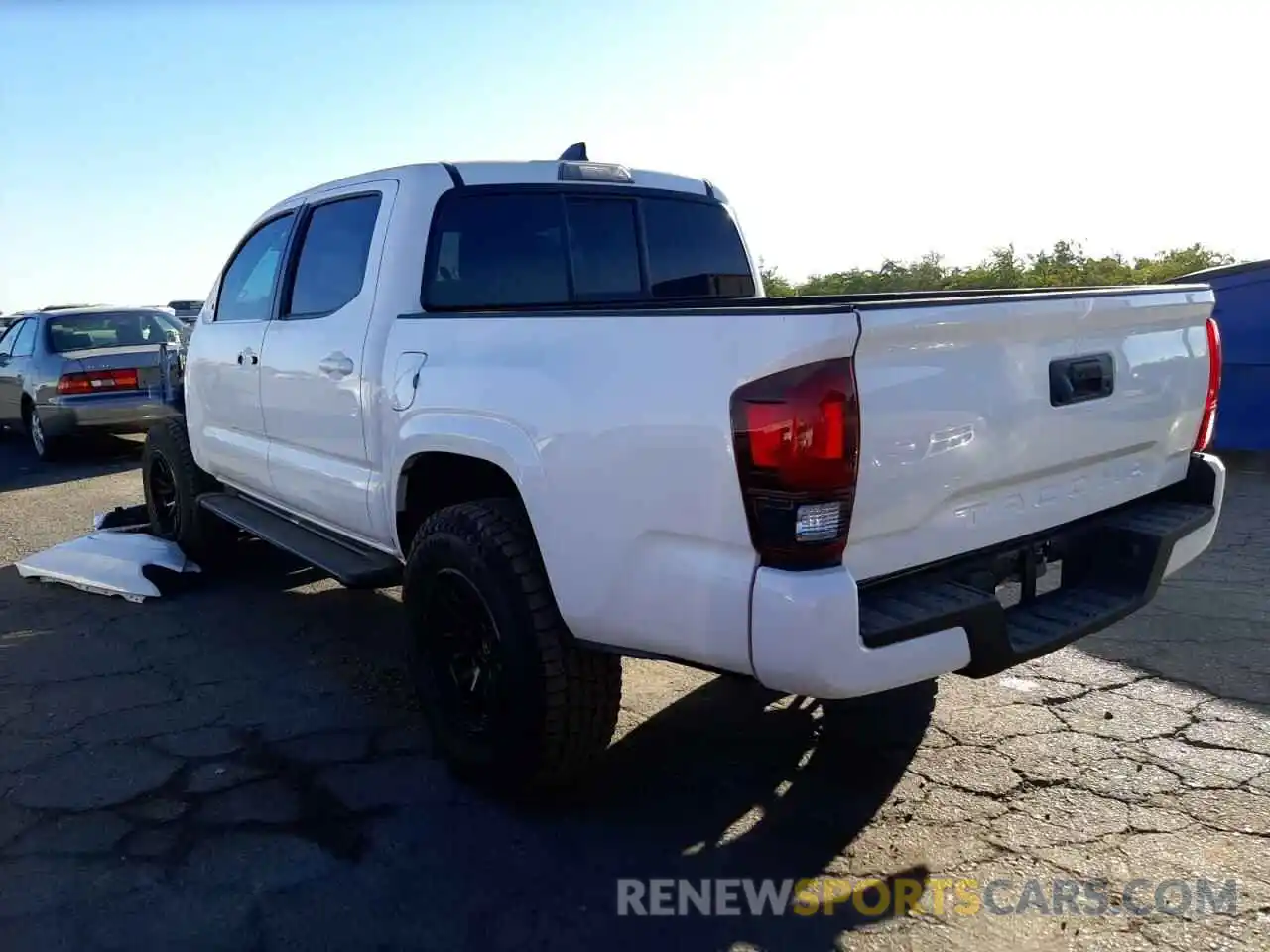 3 Photograph of a damaged car 3TYAX5GN6MT031369 TOYOTA TACOMA 2021