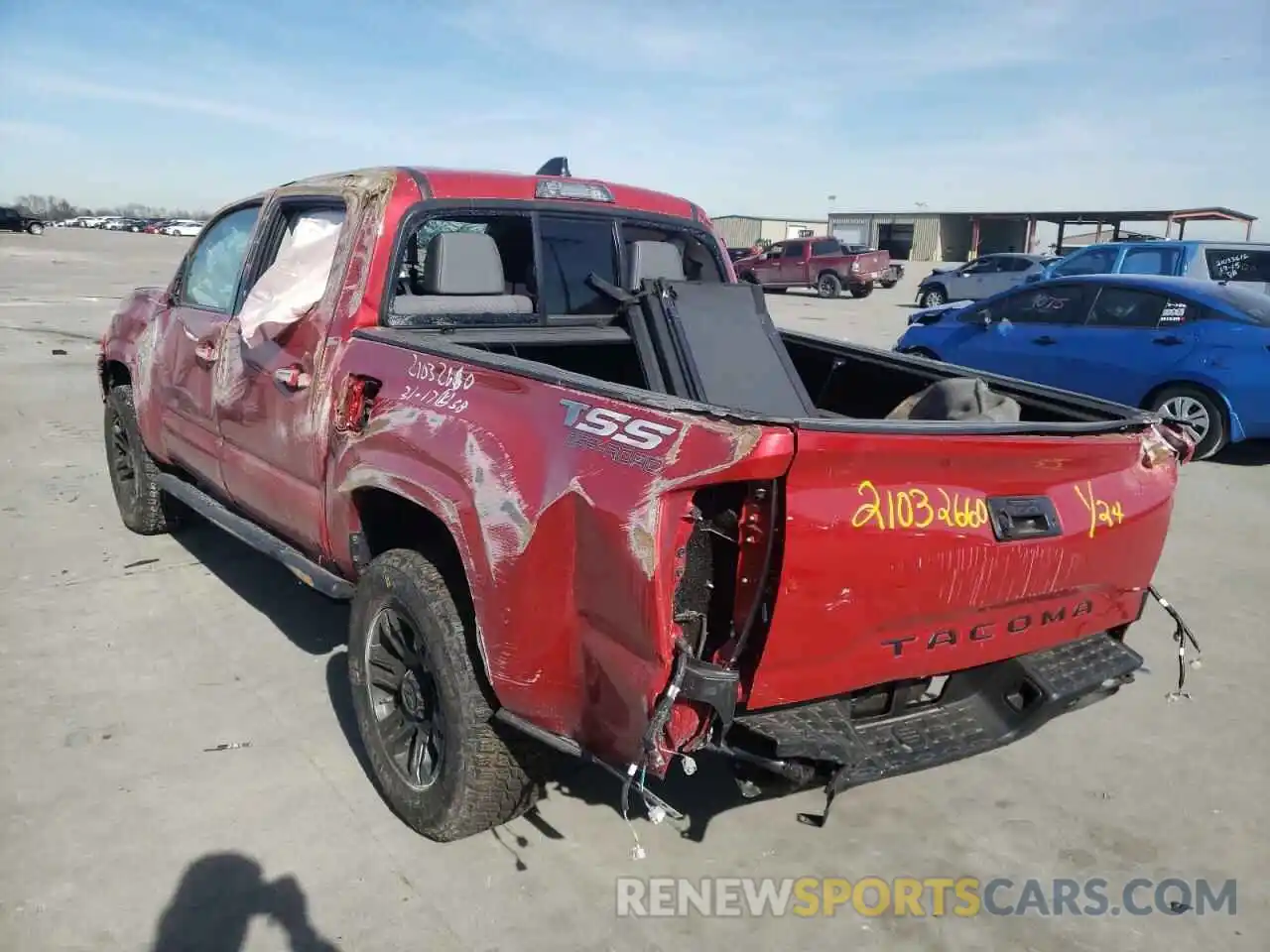 3 Photograph of a damaged car 3TYAX5GN7MT011759 TOYOTA TACOMA 2021