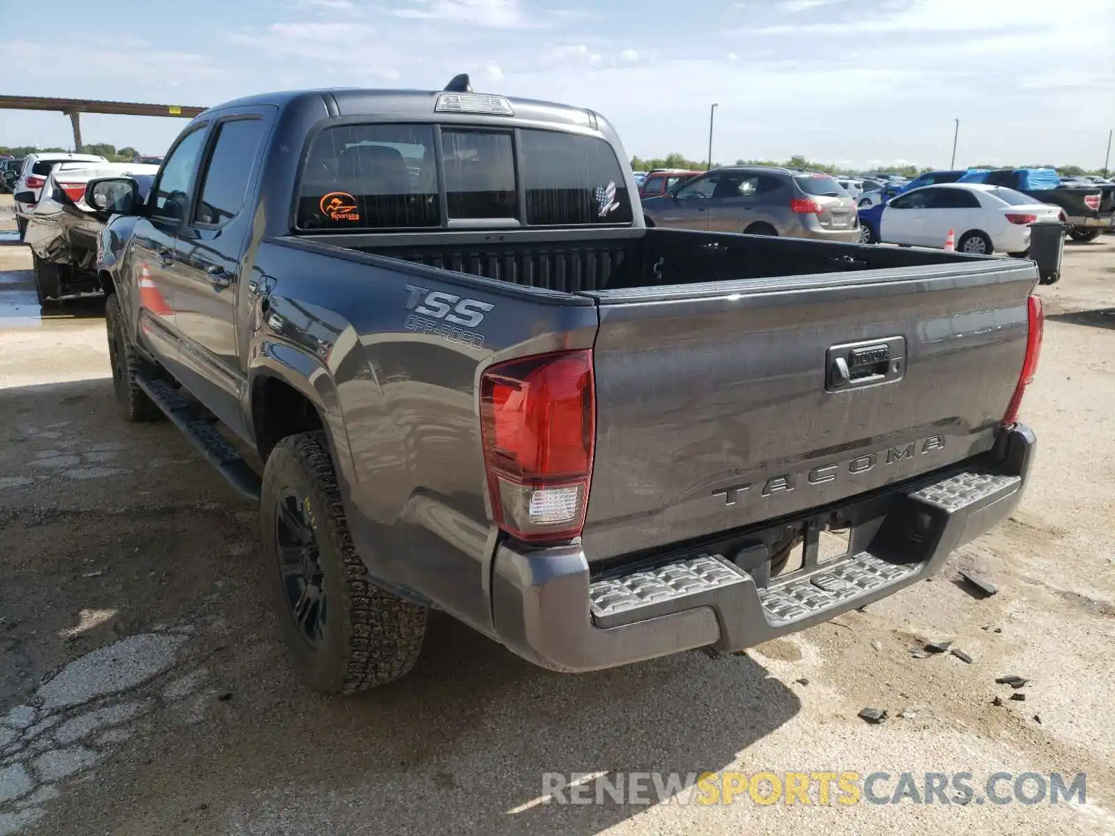 3 Photograph of a damaged car 3TYAX5GN7MT017495 TOYOTA TACOMA 2021