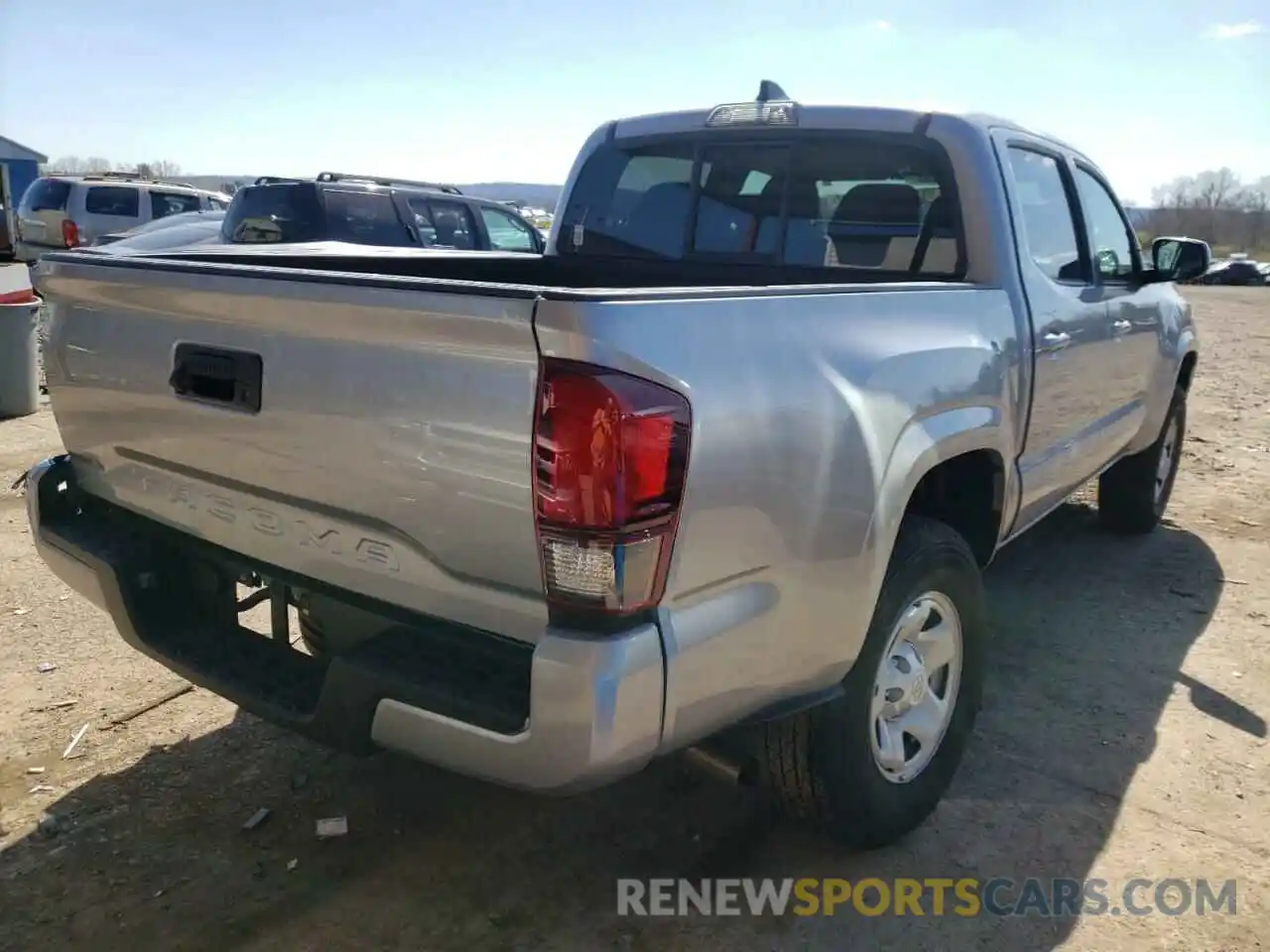 4 Photograph of a damaged car 3TYAX5GN7MT019991 TOYOTA TACOMA 2021