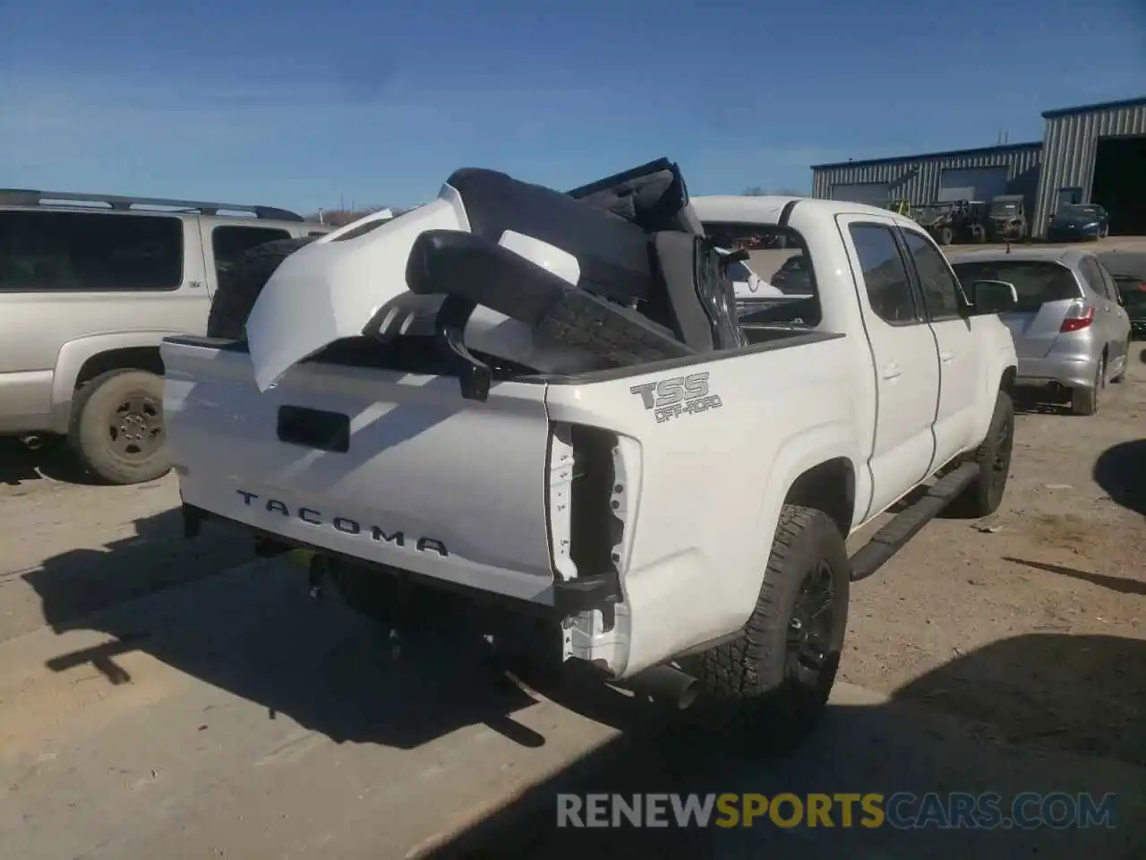 4 Photograph of a damaged car 3TYAX5GN7MT029274 TOYOTA TACOMA 2021