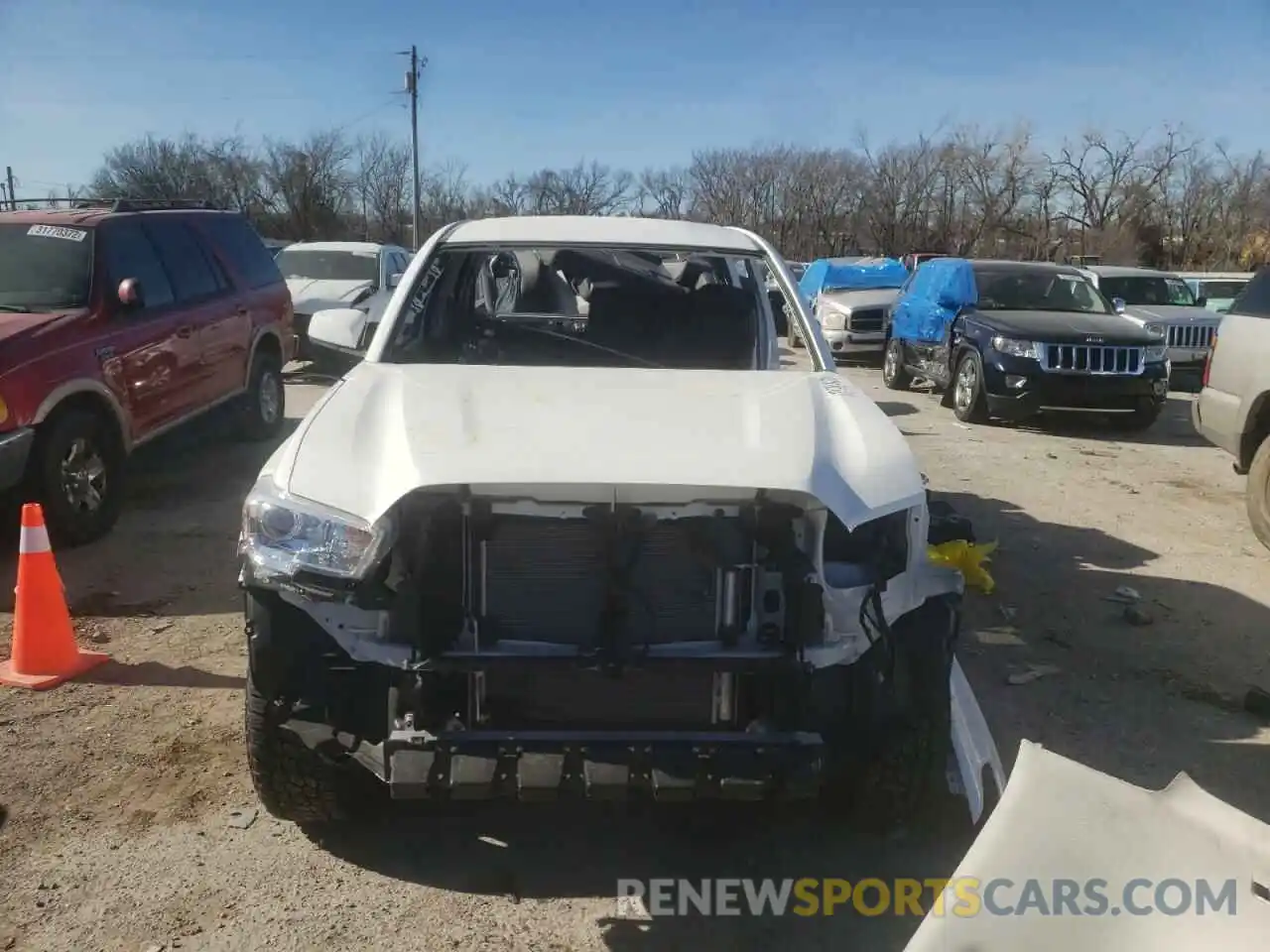 9 Photograph of a damaged car 3TYAX5GN7MT029274 TOYOTA TACOMA 2021