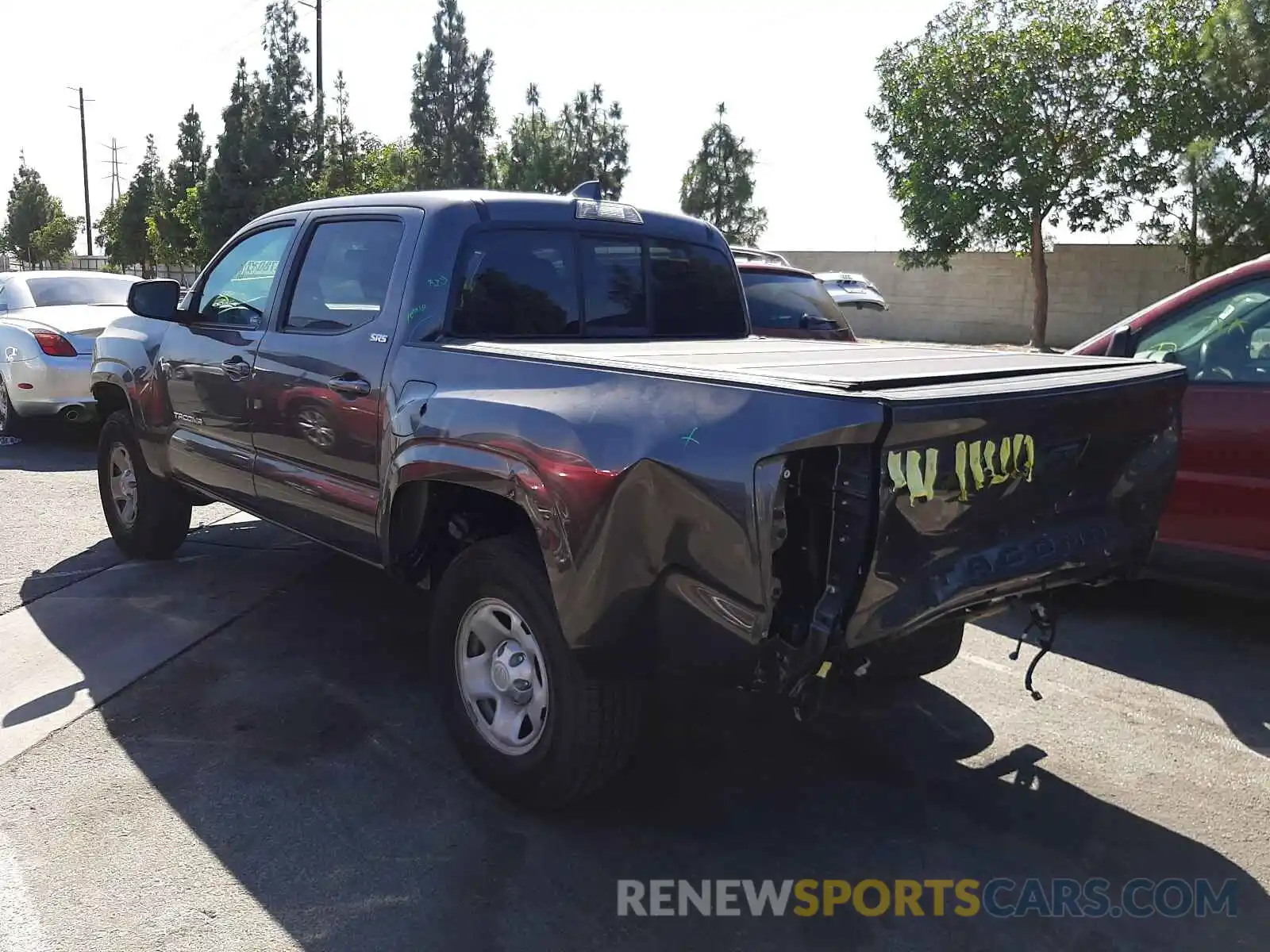 3 Photograph of a damaged car 3TYAX5GN8MT010037 TOYOTA TACOMA 2021